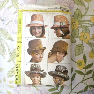 Vintage 60s Sewing Pattern MCall's 9175 Hats Size S And L
